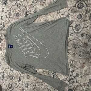 Nike long sleeve shirt